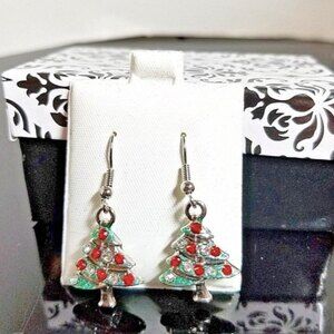 Christmas Tree Earrings Green Red Dangle rhinestones 1.5"  *